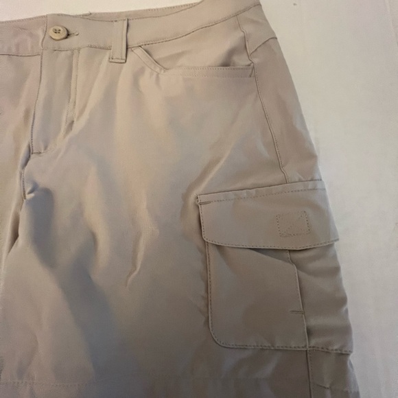 EDDIE BAUER KHAKI COLOR SIZE 10 LADIES SUMMER TRAIL SHORTS. - Picture 6 of 7